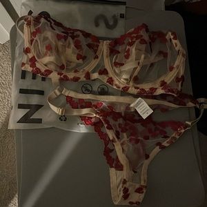 Lingerie hearts